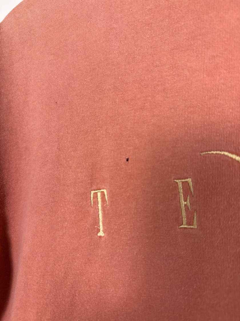 Texas Horn Embroidered Spell Out Tee