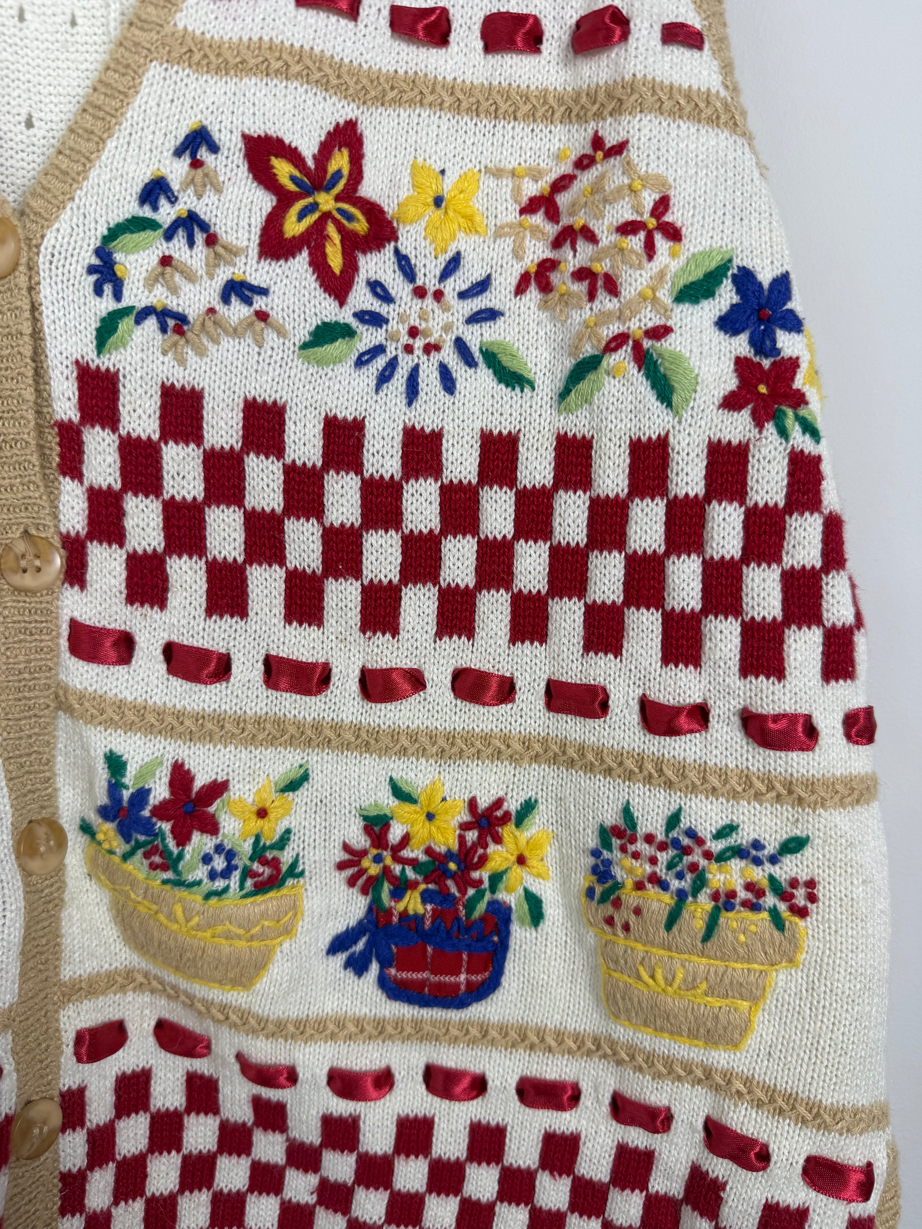 Jantzen Embroidered Granny Floral Picnic Garden Vest