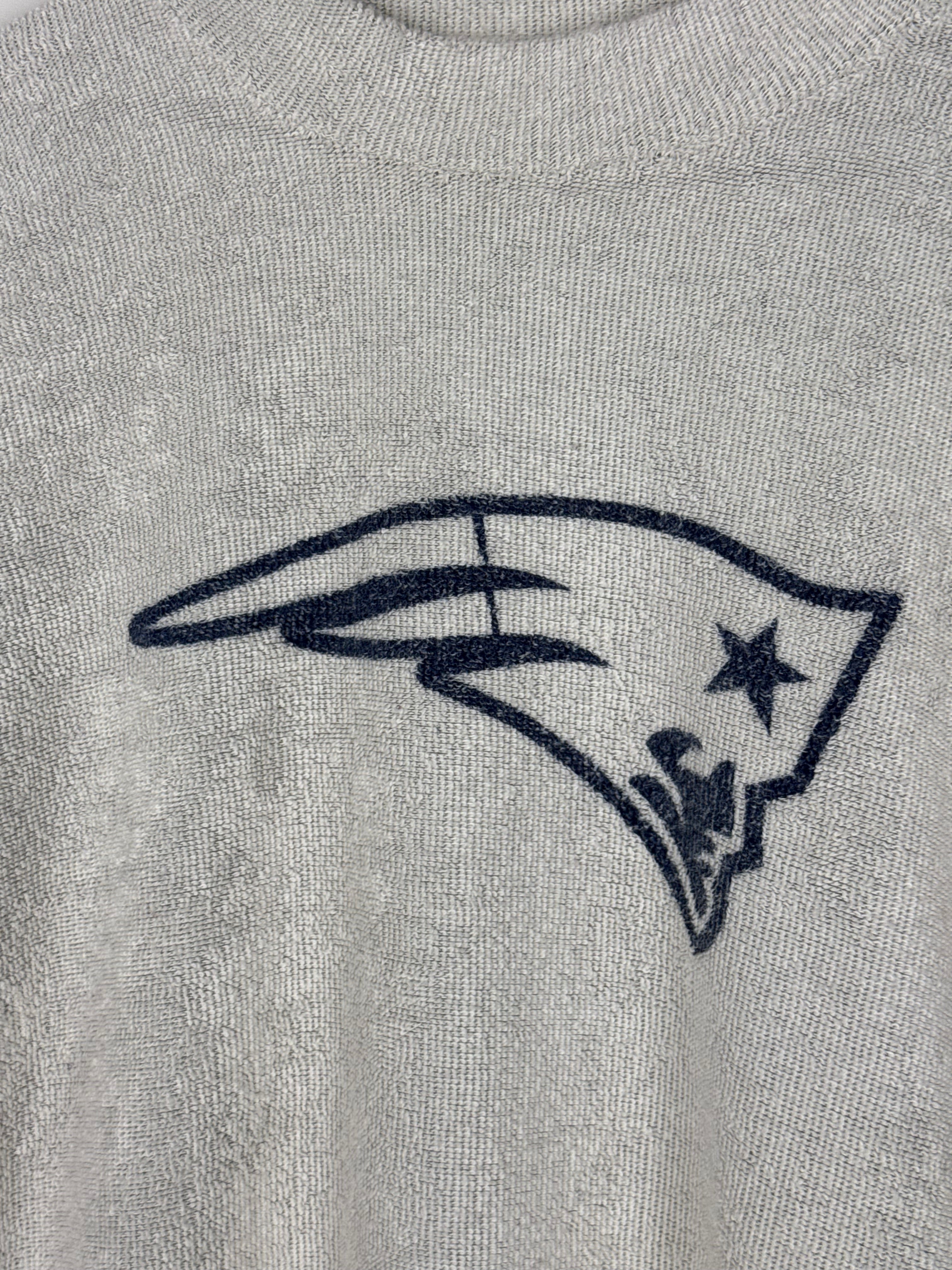 New England Patriots Cloth Crewneck