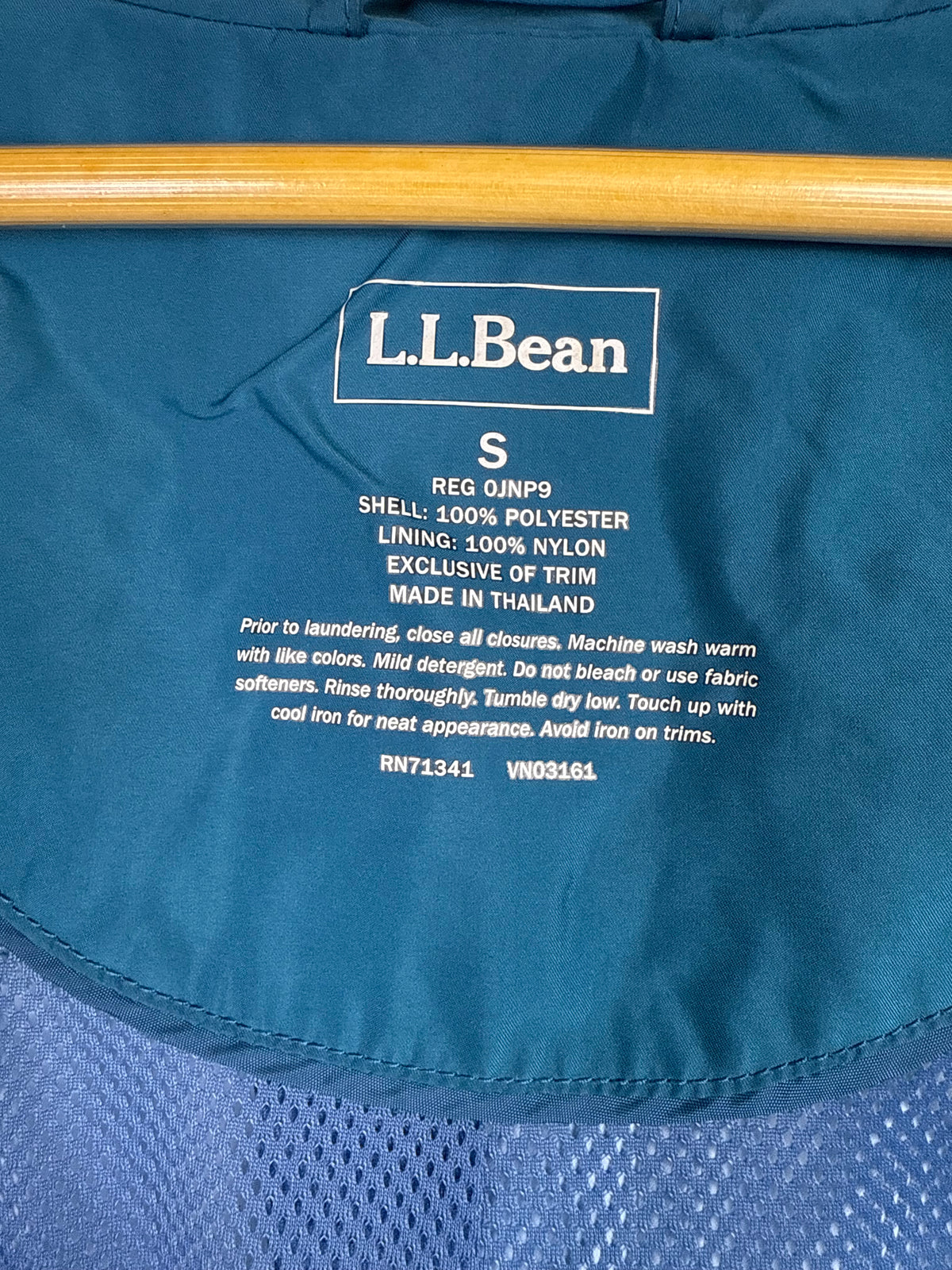 LL Bean Trail Waterproof Raincoat