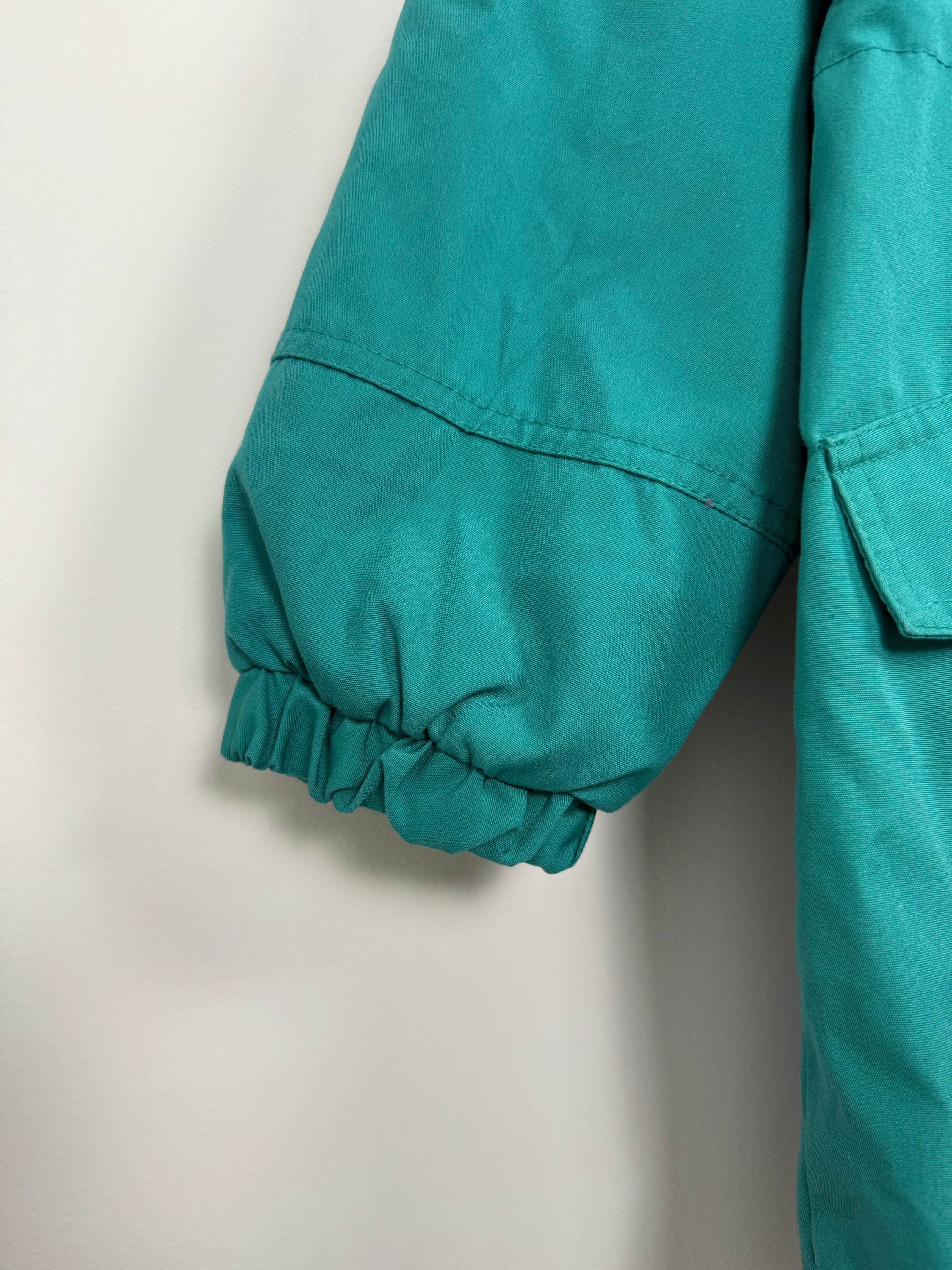 Basic Editions 90s Windbreaker